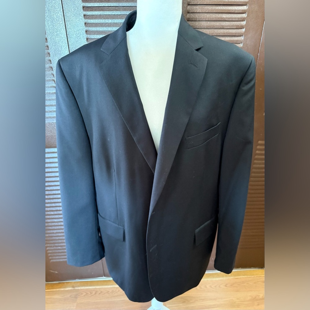 Stafford Men's Elegant Black Blazer
